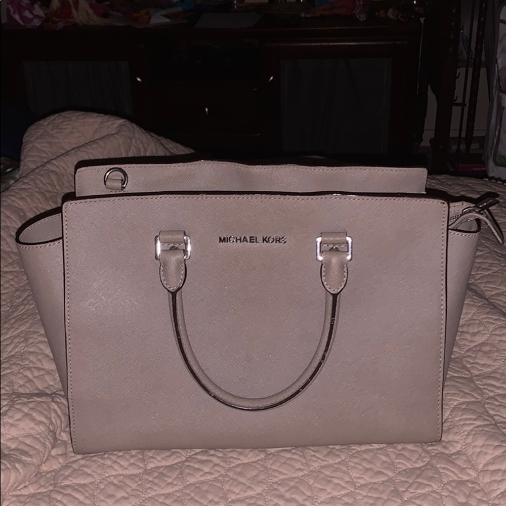MK purse